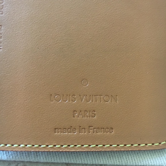 Louis Vuitton Illustre Bag Charm and Key Holder - Picture 6 of 9